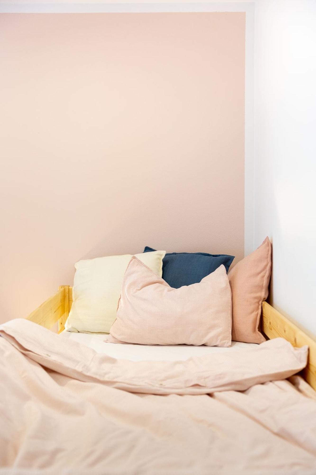 Evergreen - Old Town Spacious Stylish Apartment With Ac And One And A Half Bath, Baby & Kid- Friendly Bratislava Exterior photo